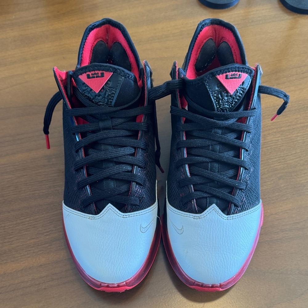 Nike Black and Red Athletic Shoes